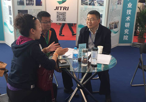 尊龙凯时代表团参加产学研洽谈会开展深度合作