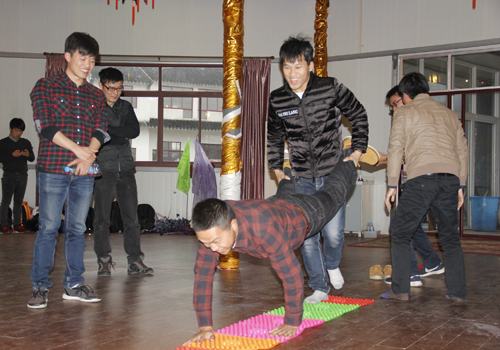 尊龙凯时2015乐活岛拓展