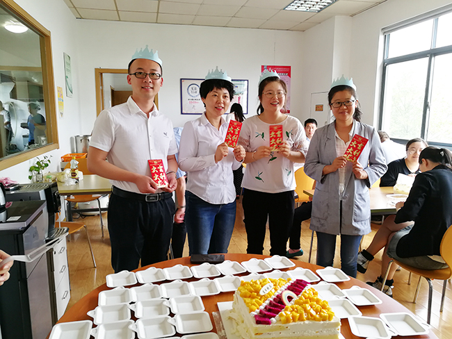 尊龙凯时环保2019年6月生日会