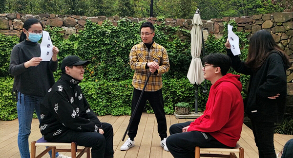 尊龙凯时环保营销团队西山缥缈峰户外拓展旅游活动之旅