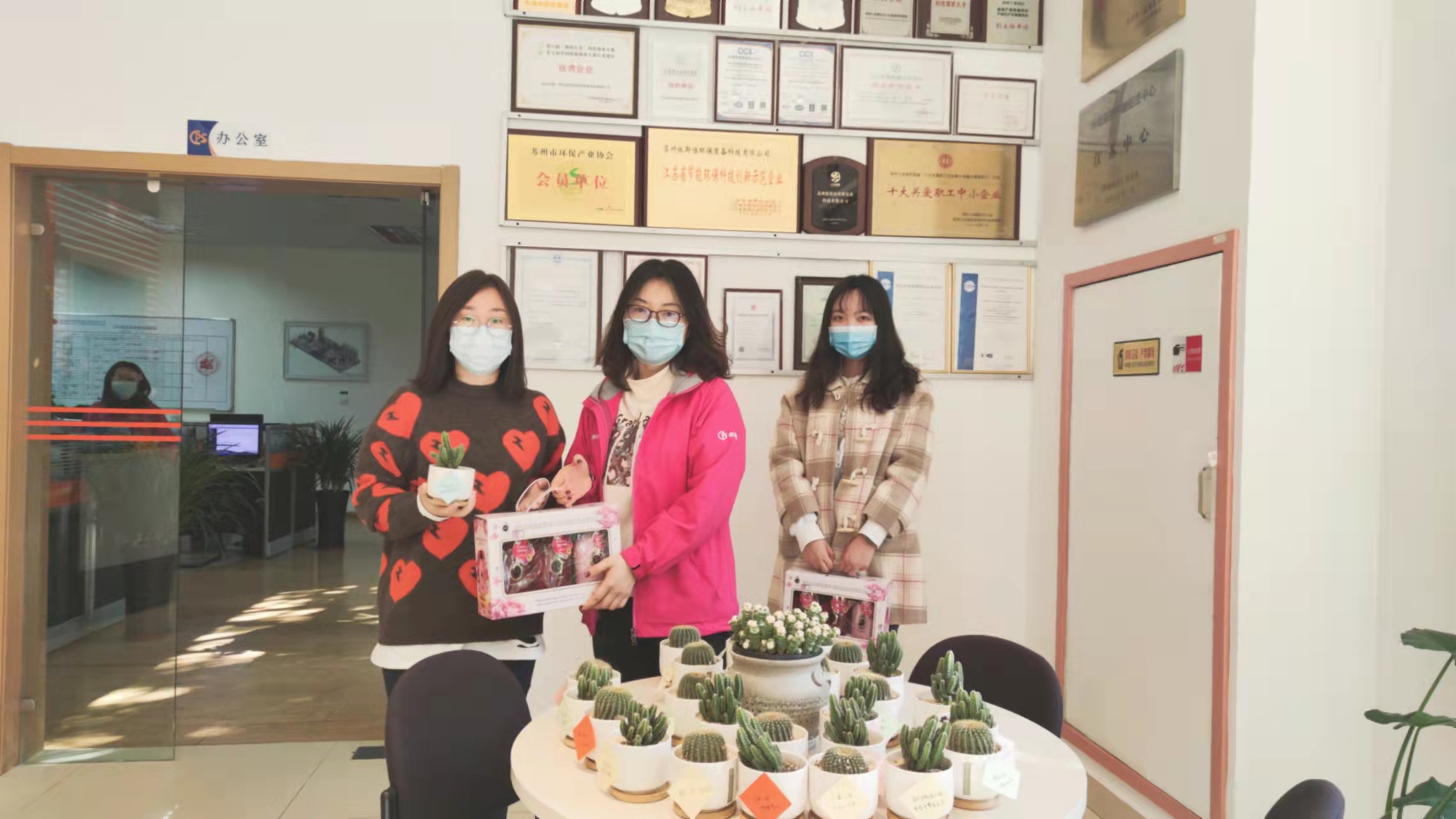 尊龙凯时环保人的女神节
