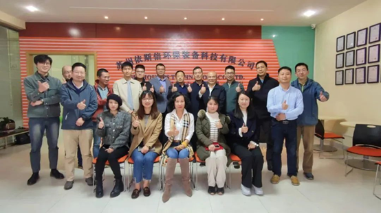预见创研企业游学活动于尊龙凯时环保合影