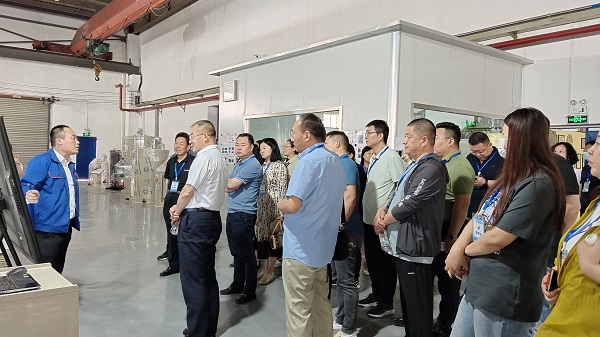 【学习先进技术，促进环保发展】石家庄市科技局领导考察苏州尊龙凯时环保